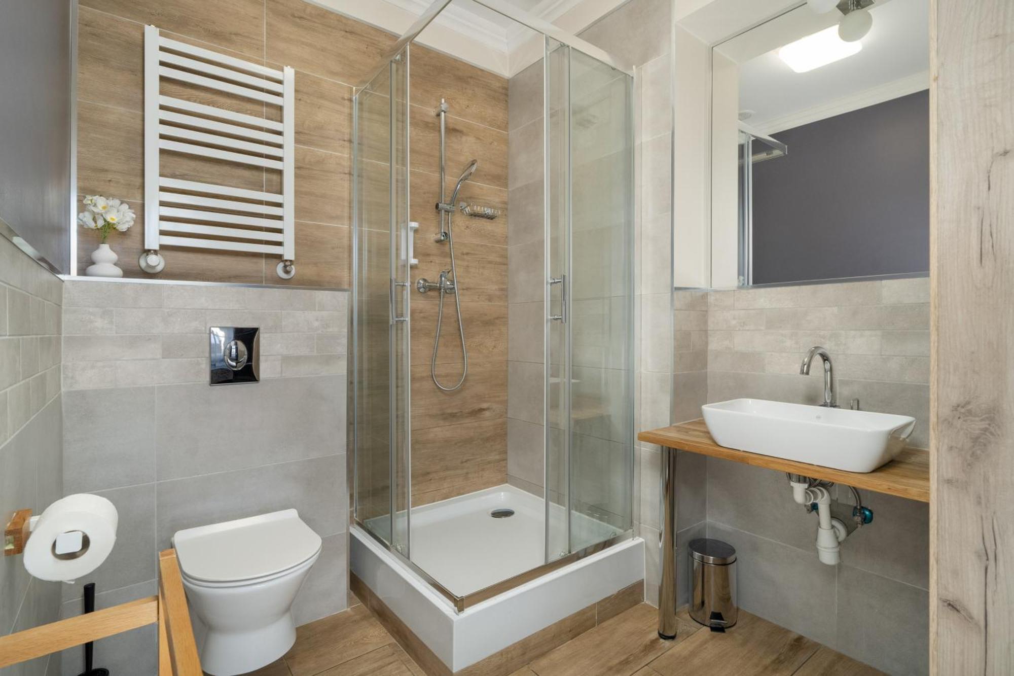 Przytulne Studia Very Berry W Poznaniu Blisko Parku By Renters Apartment Poznan